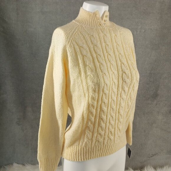 NWT KAREN SCOTT Fall Textured Sweater Petite SMALL Pearl Button Buttercream - Picture 5 of 10